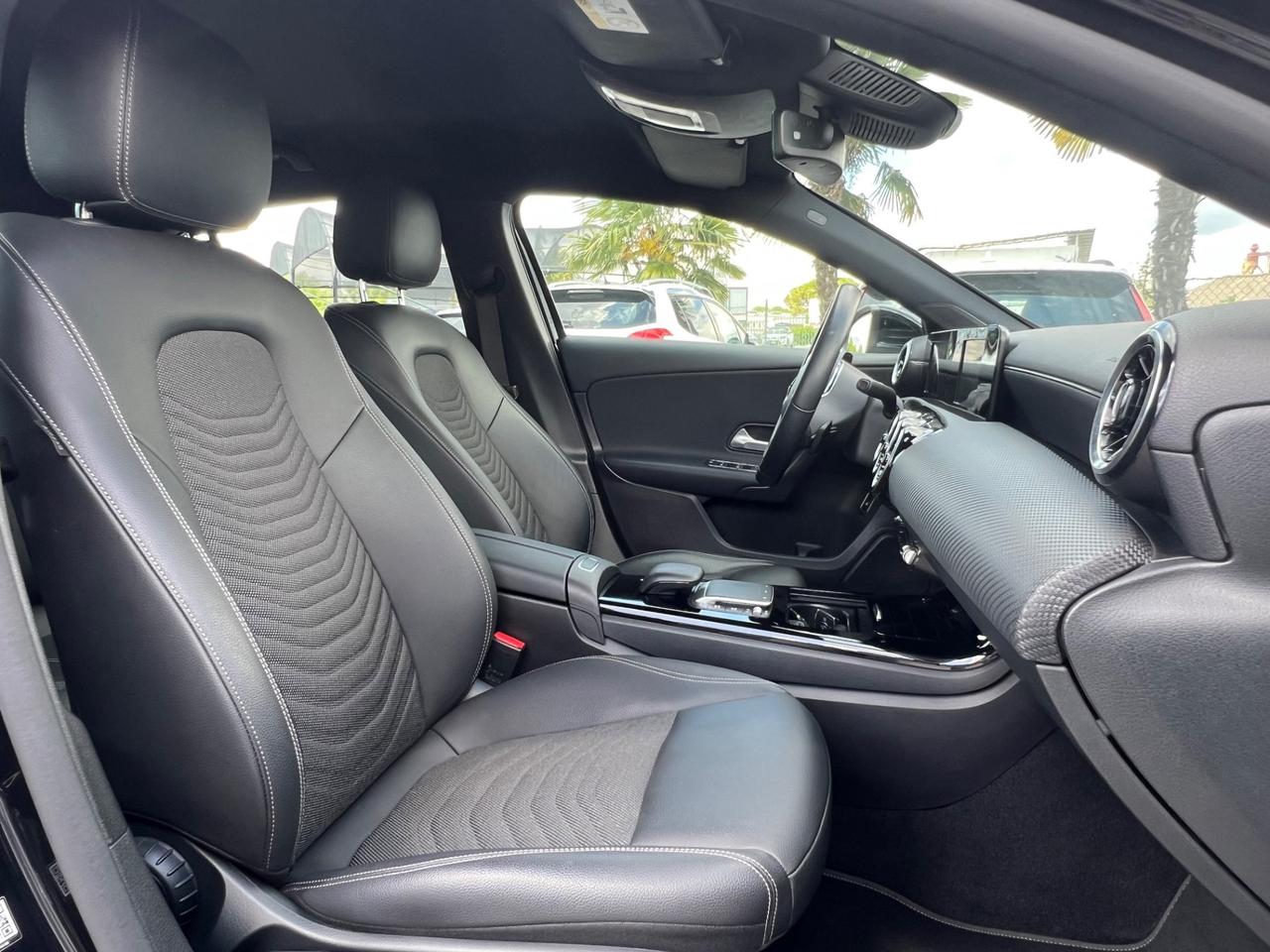 Mercedes-benz A 250 e hybrid EQ Business