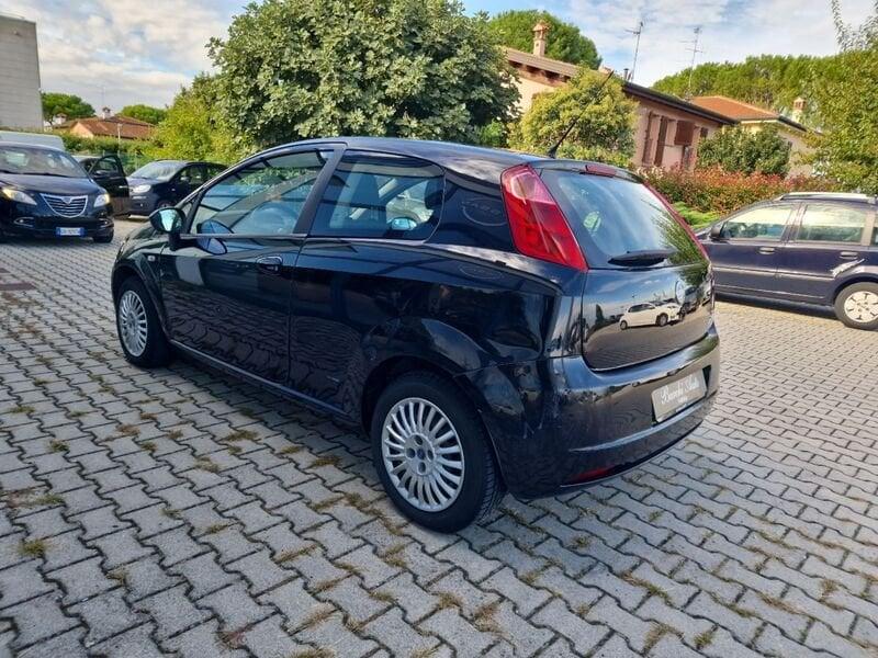 FIAT Grande Punto 1.2 Active Neopatentato