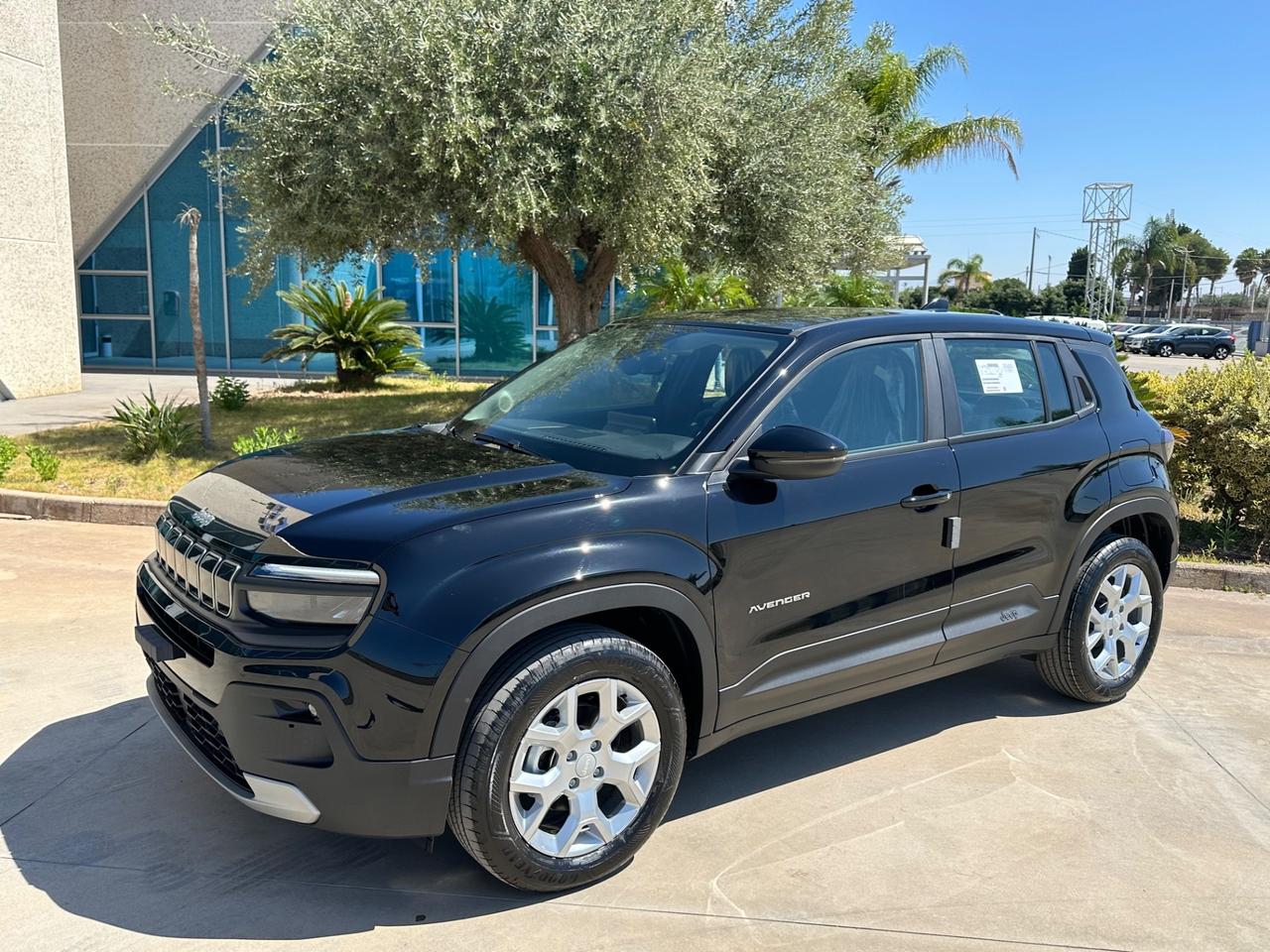 Jeep Avenger 1.2 Altitude possibilità noleggio no scoring