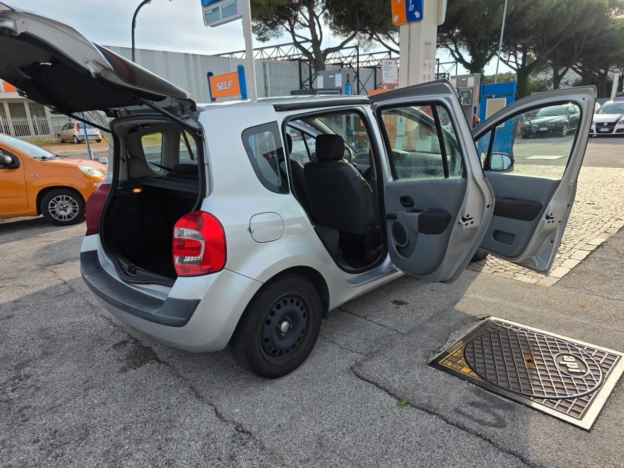 Renault Modus 1.5 dCi 85Cv con 147.000km Neopatentati ok