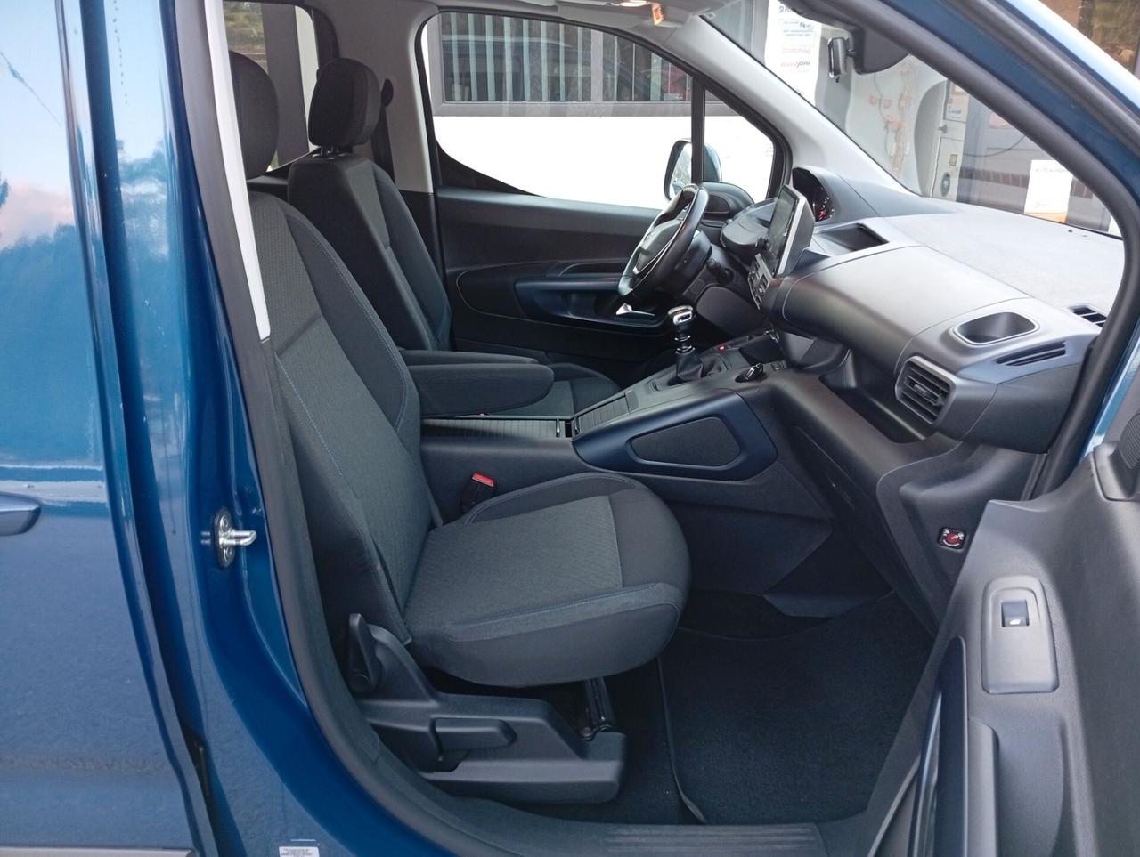 Peugeot Rifter BlueHDi 130 S&S GT Line Standard