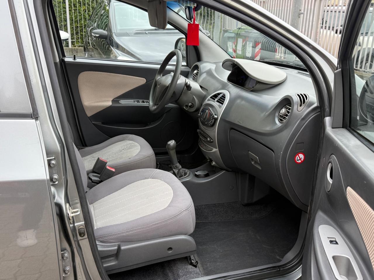 Dr DR1 1.1 GPL 16V Executive