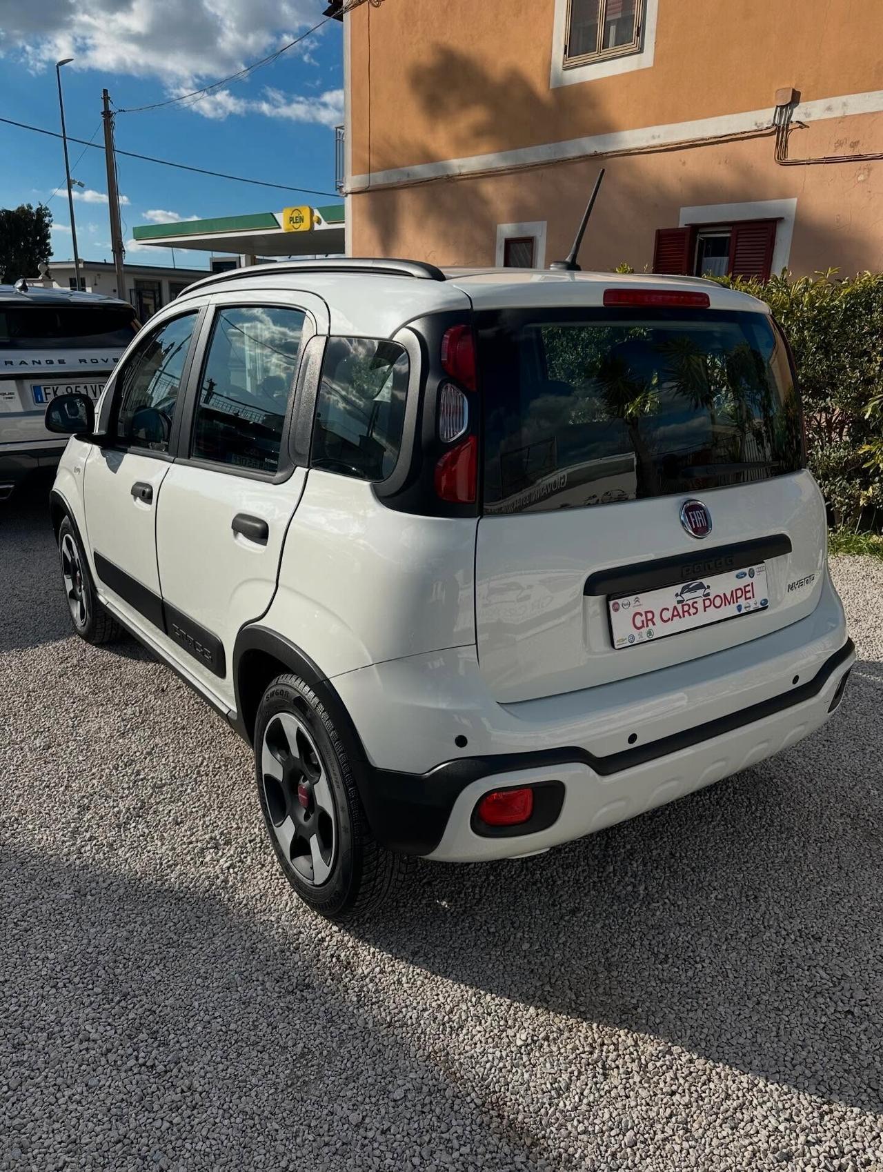 Fiat Panda 1.0 FireFly S&S Hybrid City Cross