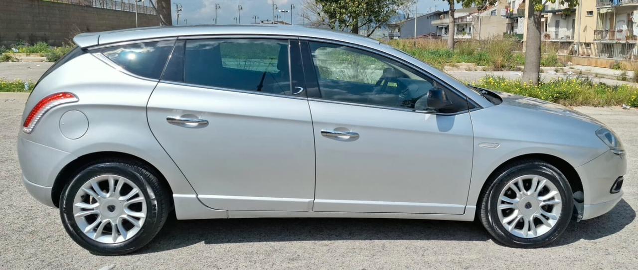 Lancia Delta 1.6 MJT DPF 105 CV