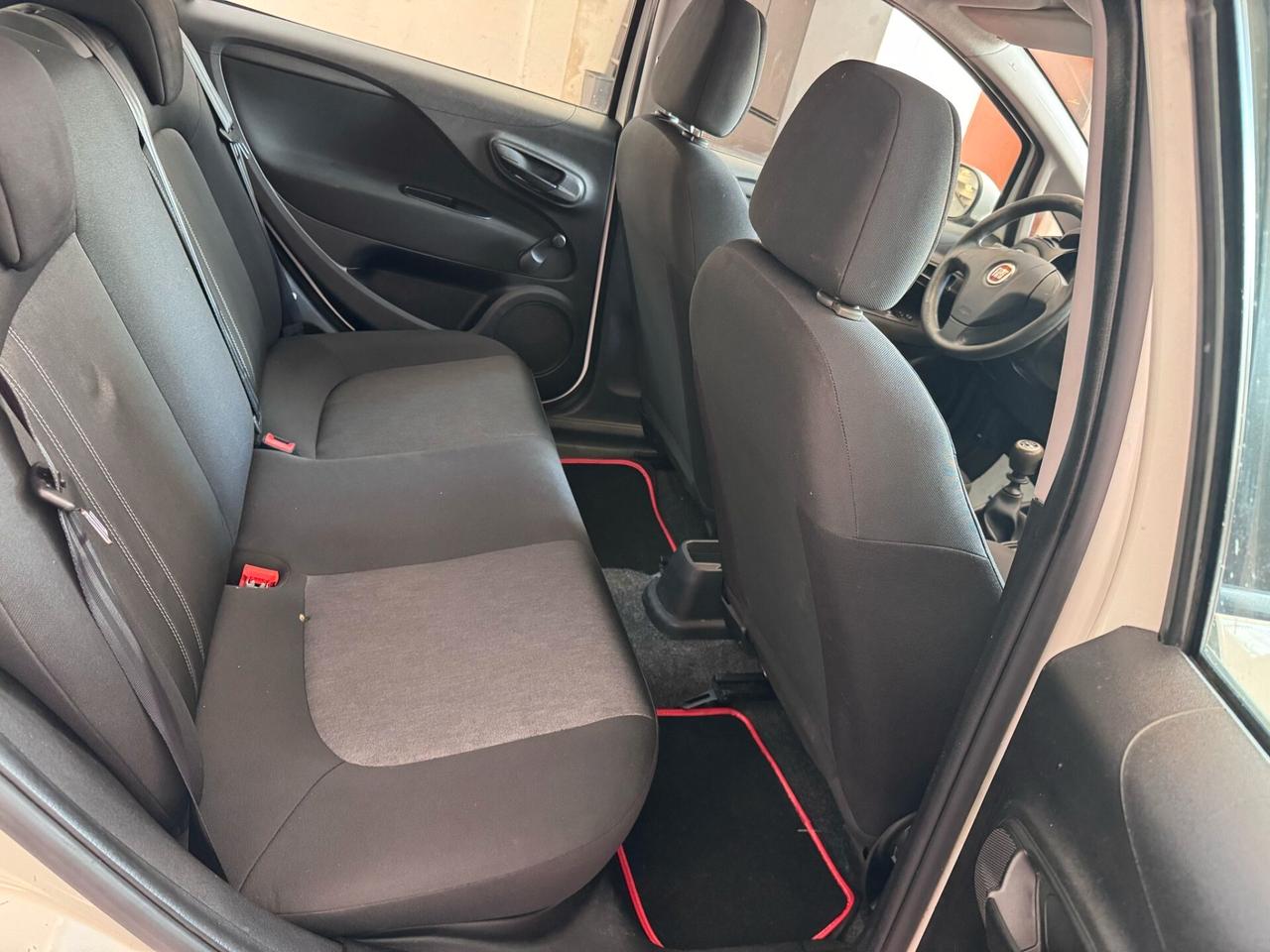 Fiat Punto 1.4 8V 5P NATURAL POWER LOUNGE