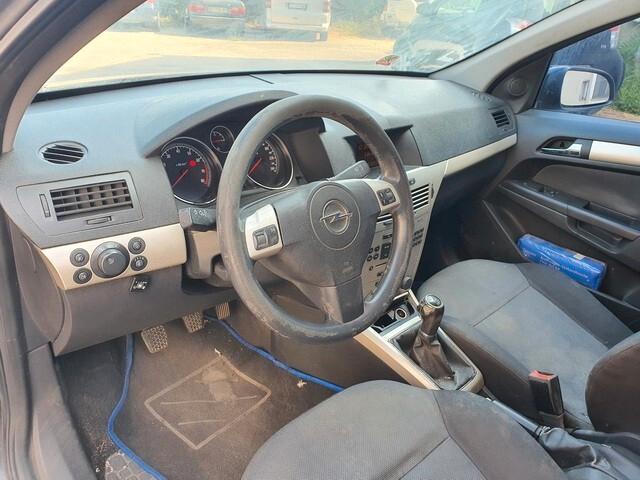Opel Astra 1.4 16V 5p. Metano