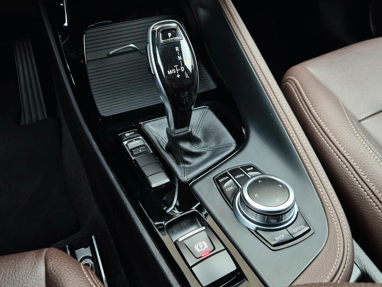 Bmw X1 sDrive18d xLine