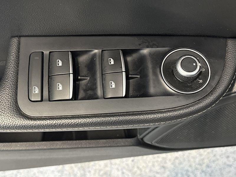 Alfa Romeo Giulia 2.2 Turbo AT8 150CV Super