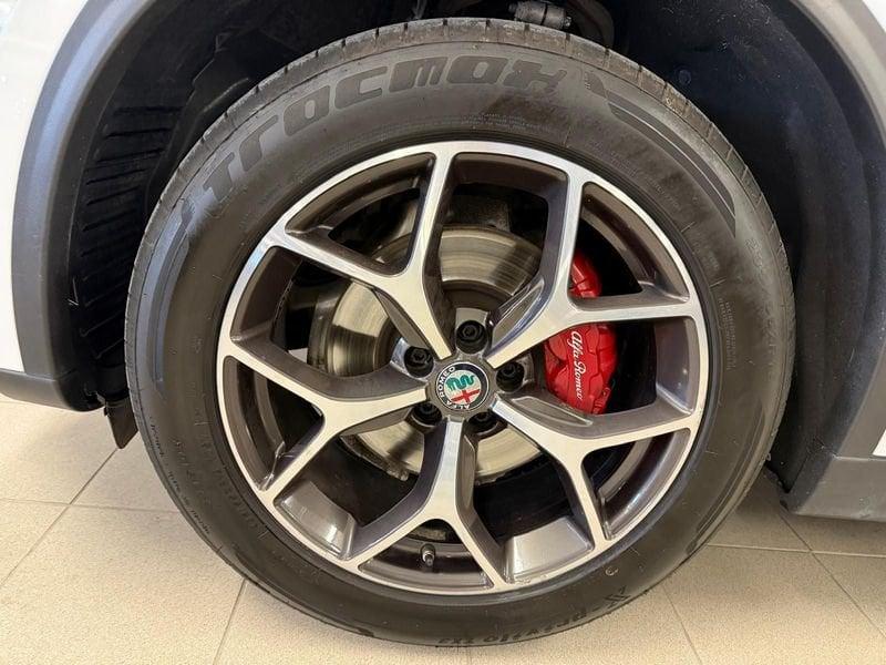 Alfa Romeo Stelvio Stelvio 2.0 Turbo 200 CV AT8 Q4 Executive