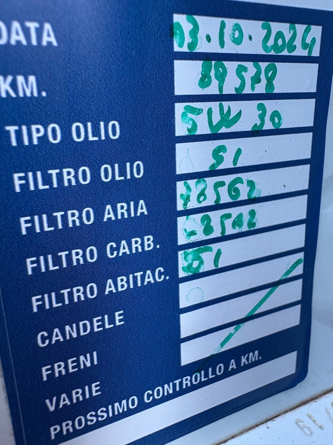 Ford Fiesta 1.5 EcoBlue 5P Titanium FULL/LED/NAV