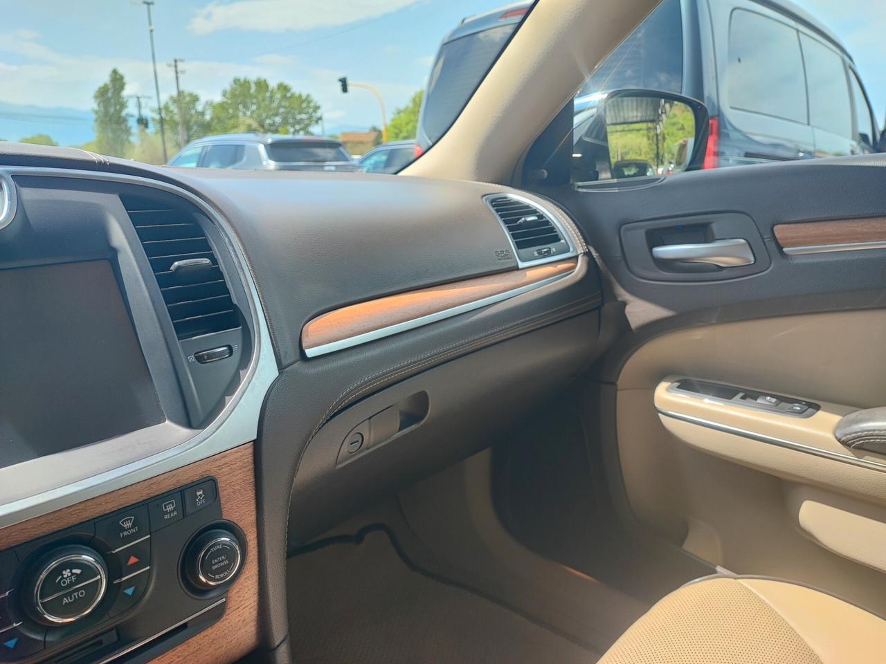 Lancia Thema 3.0 V6 Multijet II 239 CV Executive