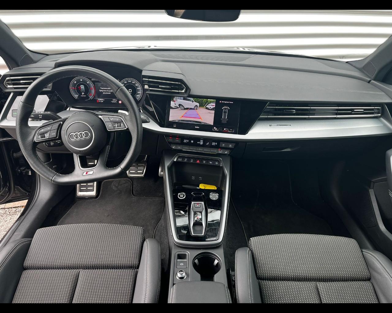 AUDI A3 SPORTBACK 35 TDI S-TRONIC S LINE EDITION