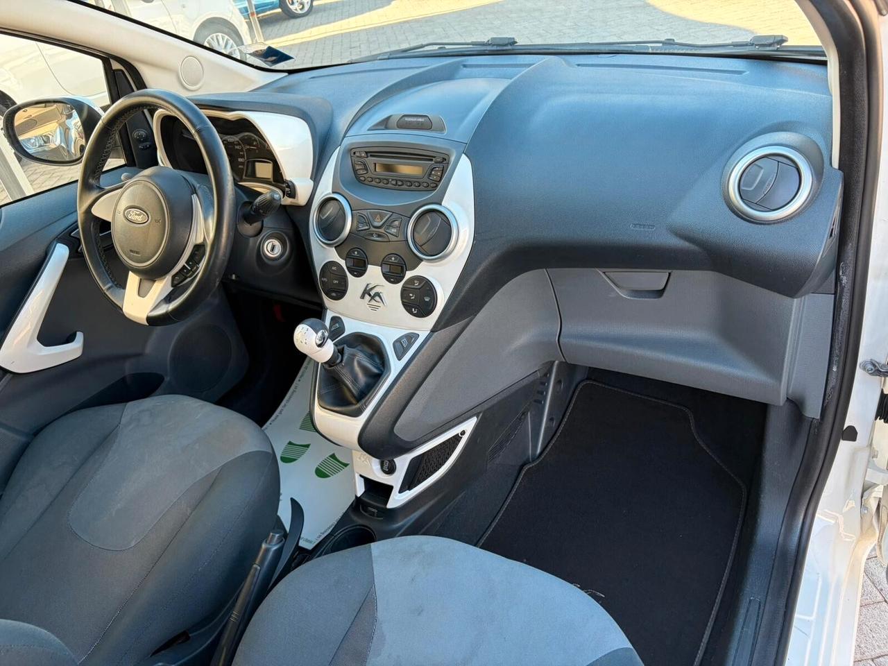 Ford Ka Ka+ 1.2 8V 69CV Titanium