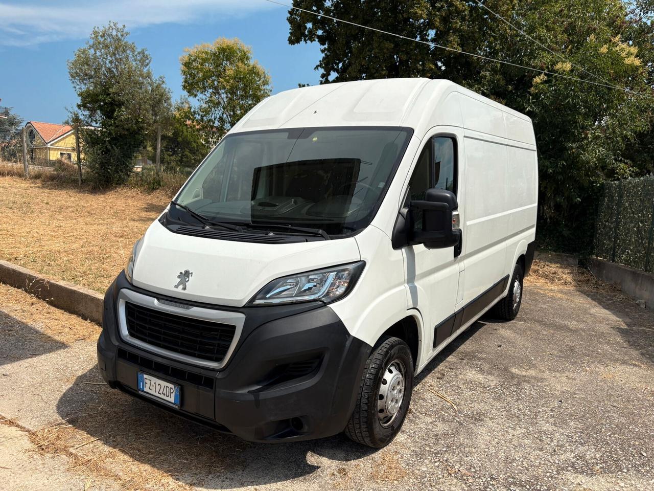 Peugeot Boxer 335 2.2BHDi 140 S&S PmTm E6D 10-2019