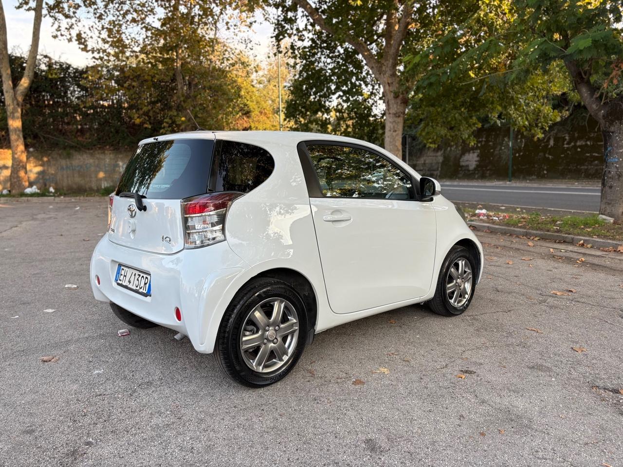 Toyota IQ Automatica 1.0 benzina 68cv