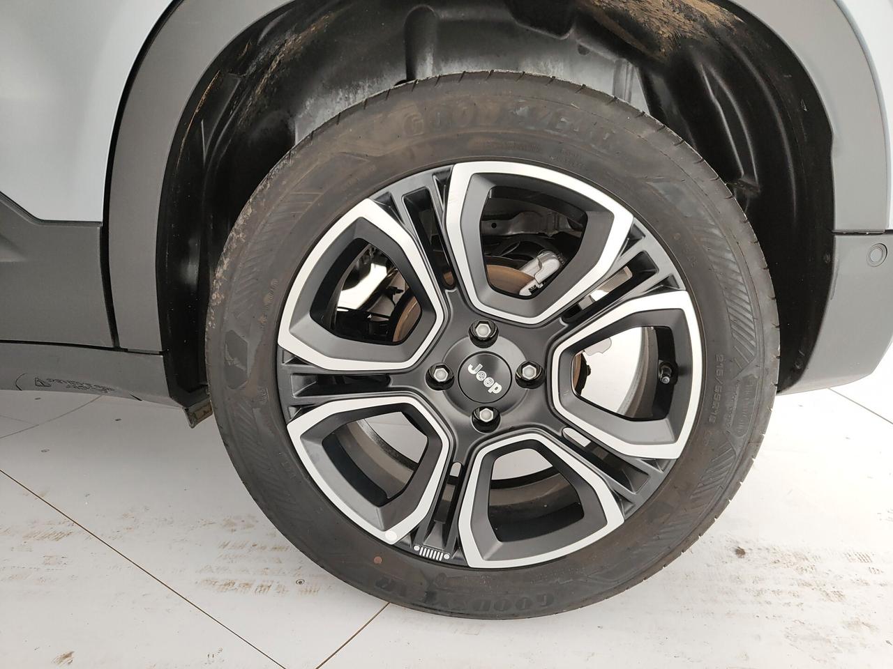 Jeep Avenger 1.2 Turbo 100 CV Summit