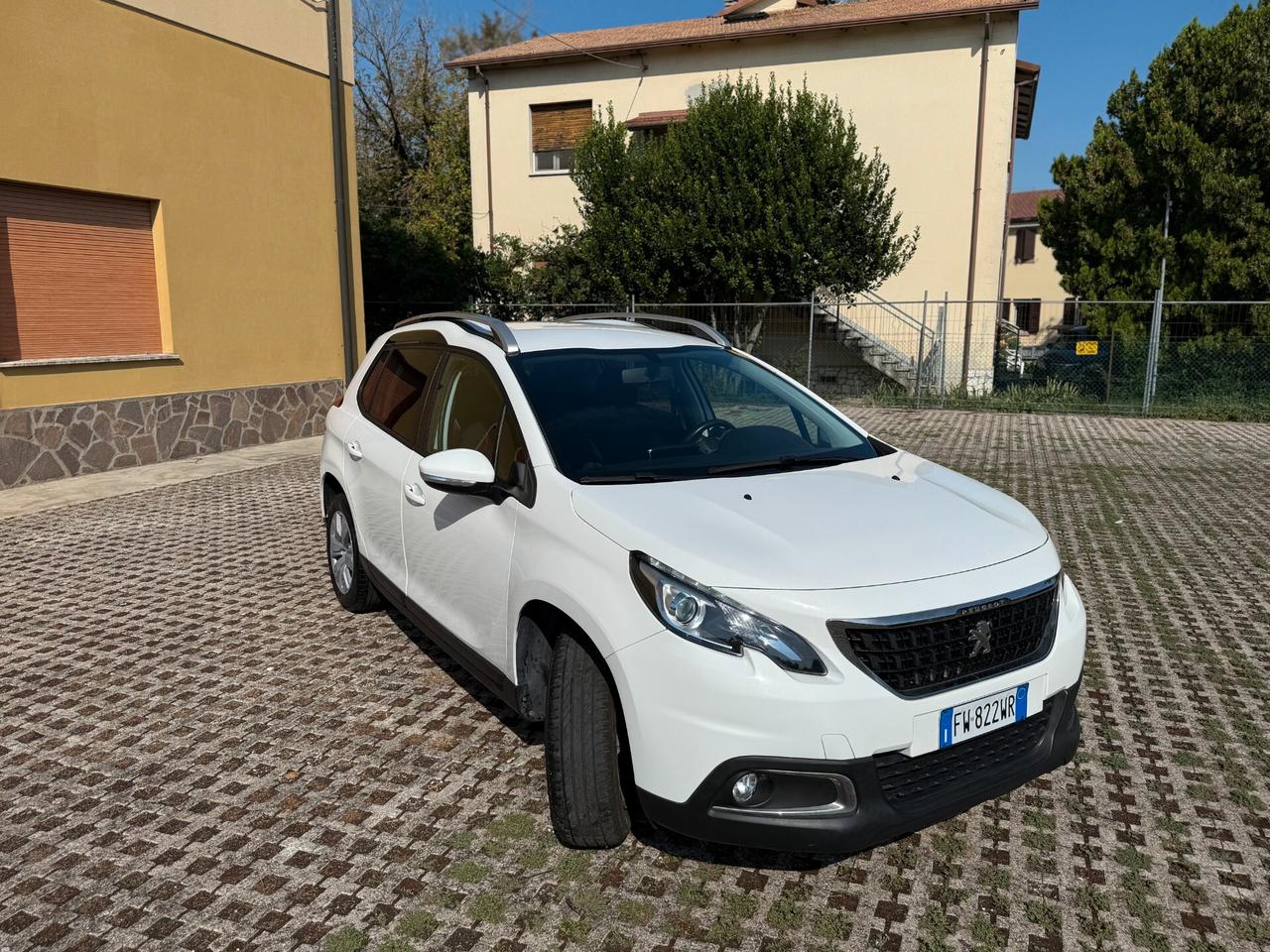 Peugeot 2008 PureTech 82 S&S Active
