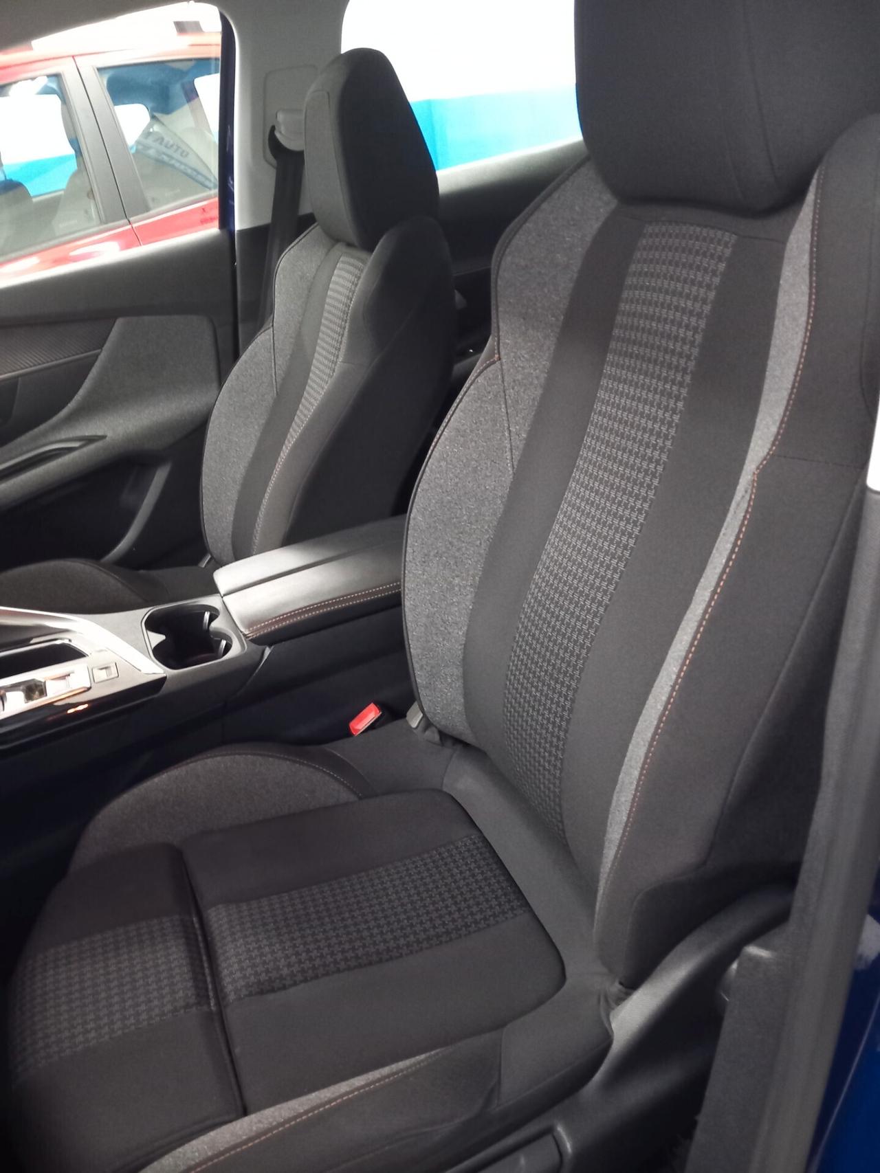 Peugeot 3008 anno 2020 automatica 1.5 diesel 154 mila km