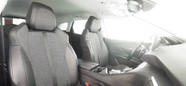 PEUGEOT 3008 Hybrid 225 e-EAT8 GT