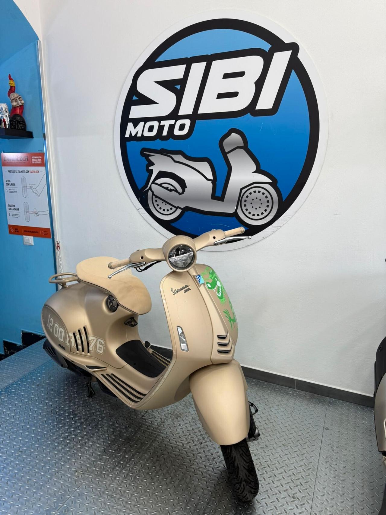 PIAGGIO VESPA 946 125