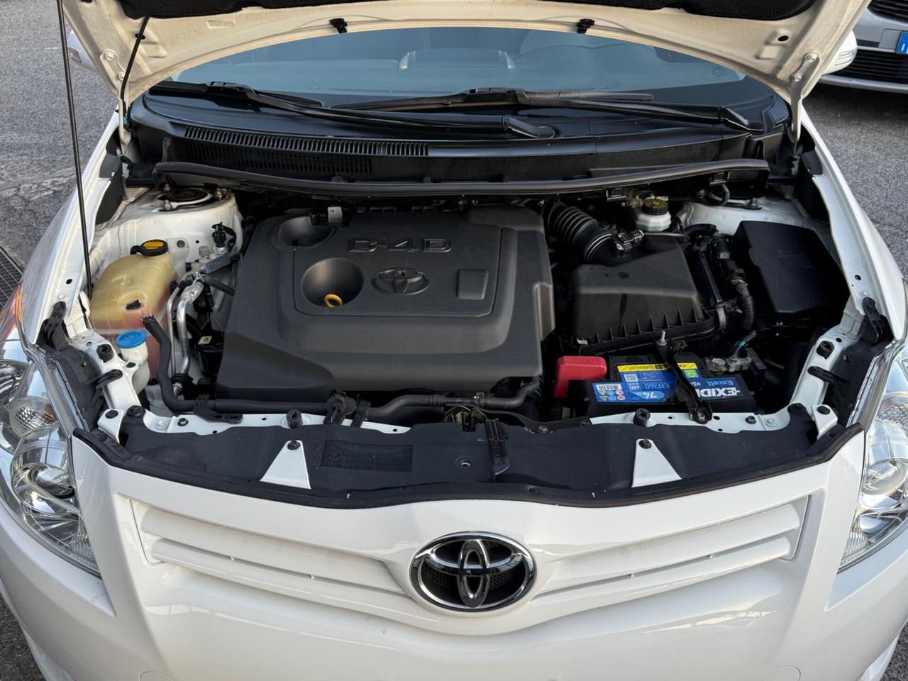 Toyota Auris 1.4 D-4D -( 98 mila km ) Active