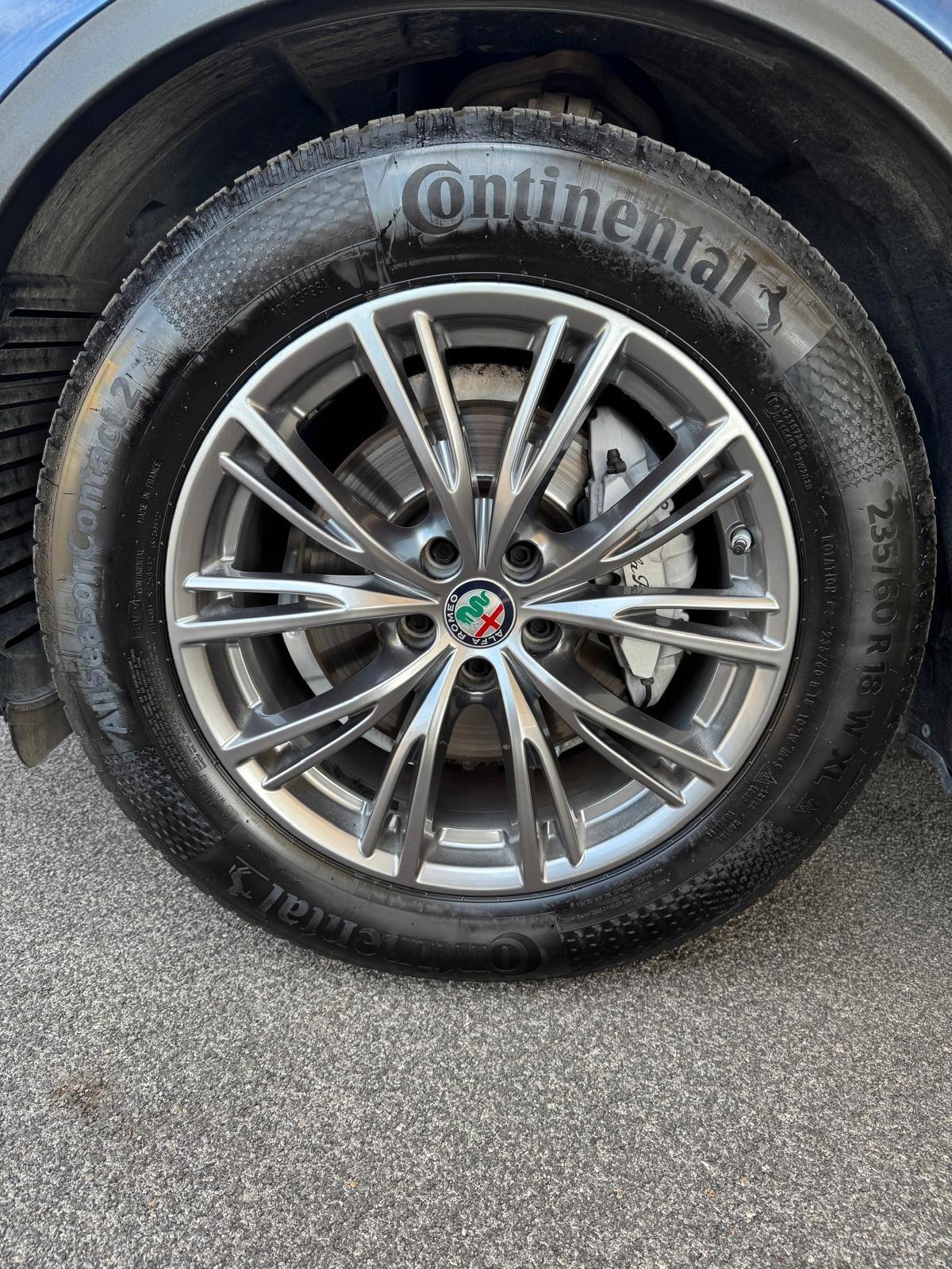 Alfa Romeo Stelvio 2.2 Turbodiesel AT8 RWD Business