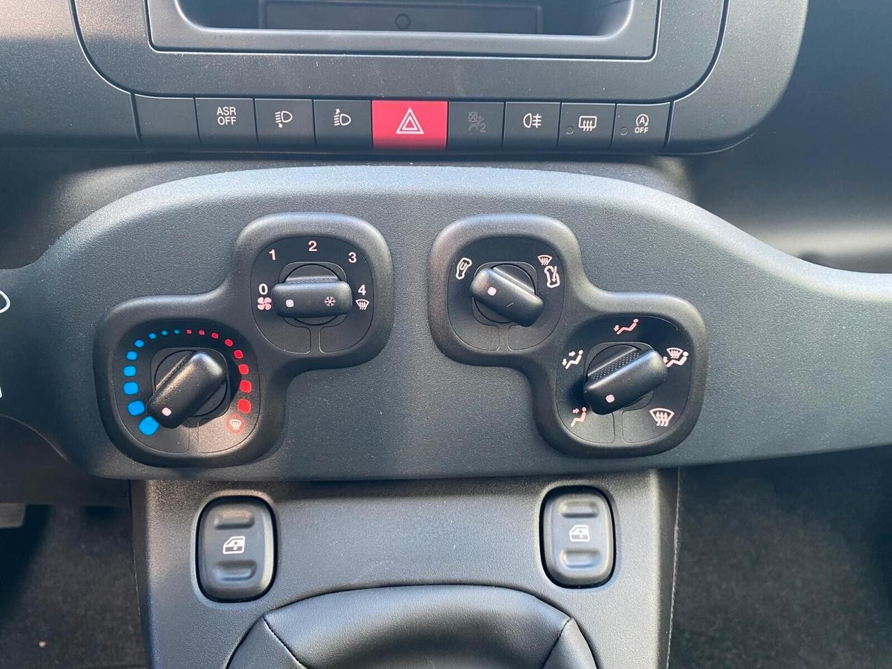 Fiat Panda 1.0 FireFly S&S Hybrid Pandina