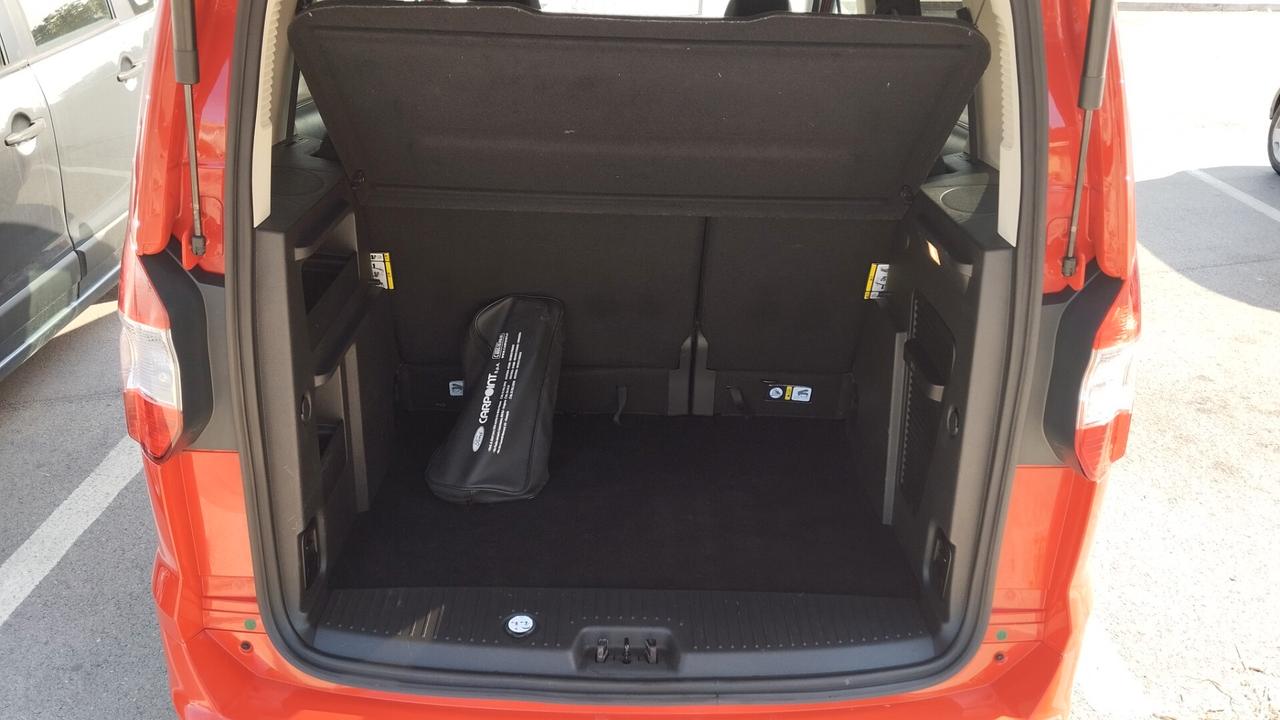 FORD TOURNEO COURIER NAVI-2019