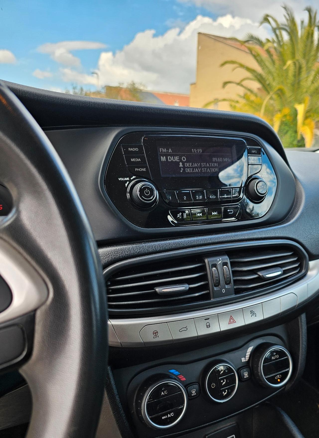Fiat Tipo 1.6 Mjt 4 porte Lounge