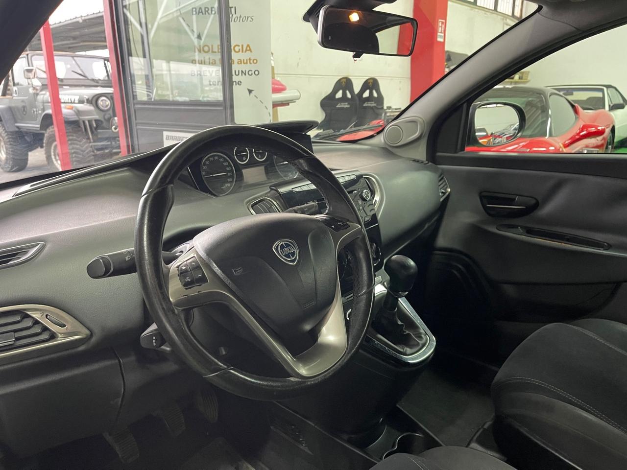 Lancia Ypsilon 1.2 Neopatentati PERMUTE RATE