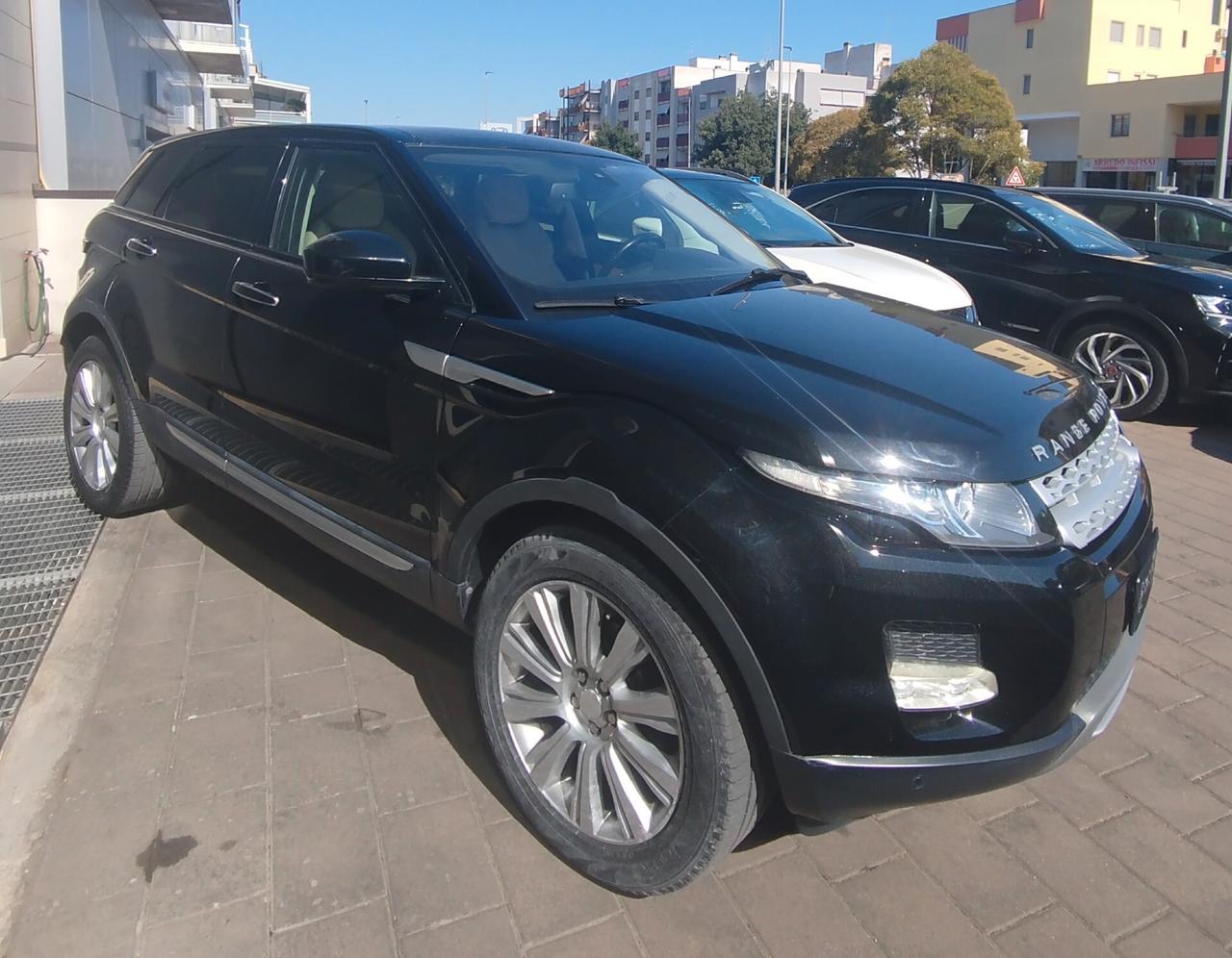 Land Rover Range Evoque 2.2 TD4 5p. Prestige