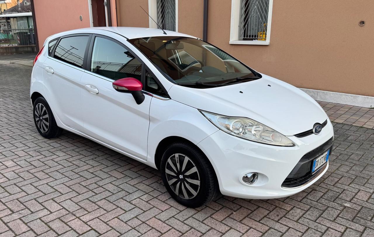 Ford Fiesta 1.4 5 porte GPL Scadenza 2029 Ok Neopatentati