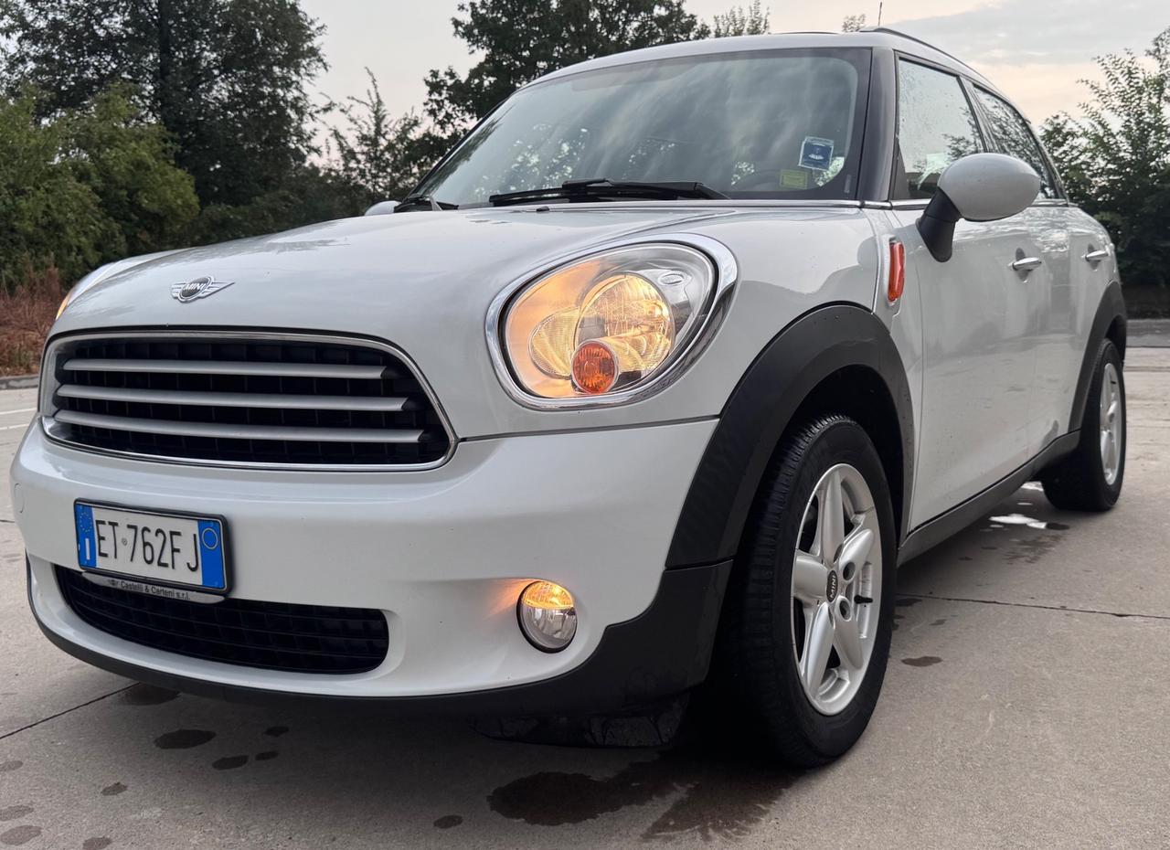 Mini Cooper Countryman benzina cambio automatico con doppio tetto !!!!