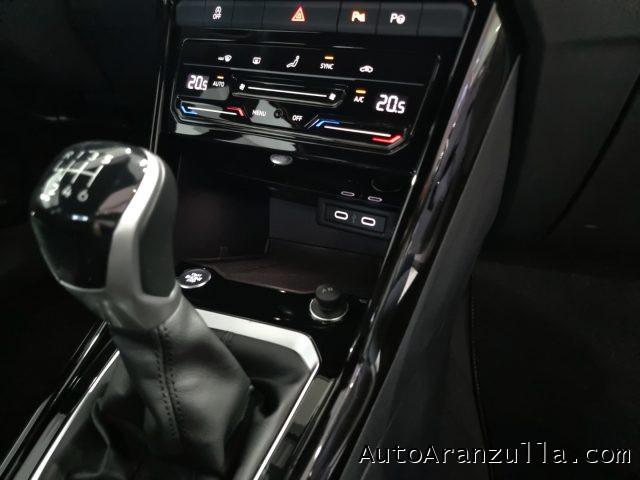 VOLKSWAGEN T-Roc 2.0 TDI 115CV Life Navi Virtual Fari IQ LED