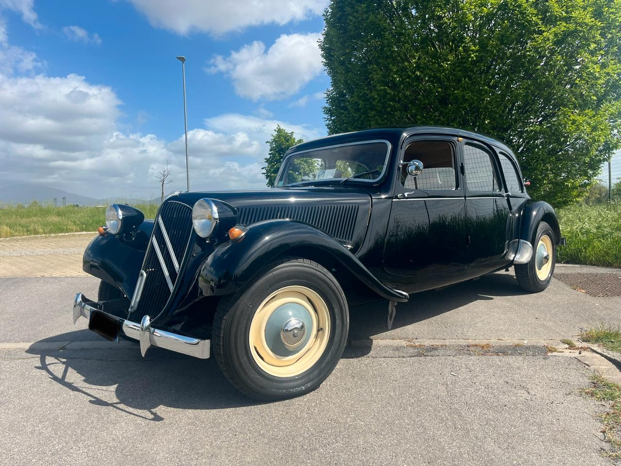 Citroen Traction Avant 11B lunga 8 Posti