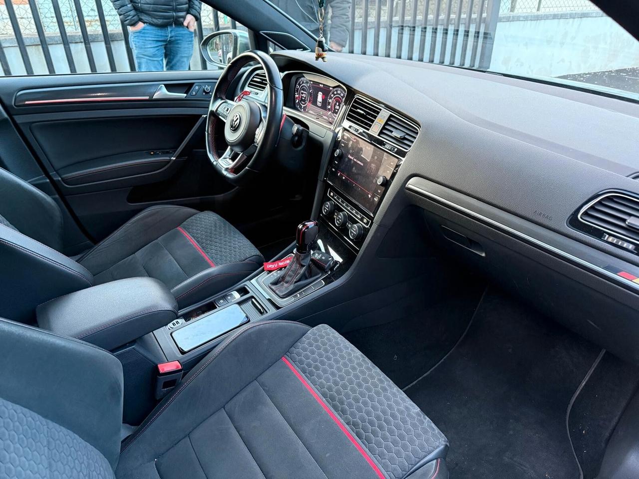 Volkswagen Golf 7.5 GTI Performance 2.0 245 CV DSG 5p. - Tutto incluso - Finanziabile