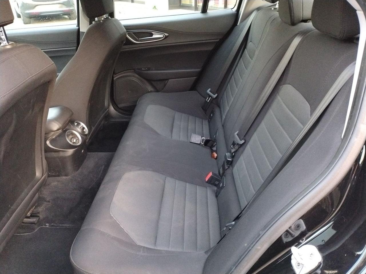 Alfa Romeo Giulia Business 2.2 JTD ECO #8713