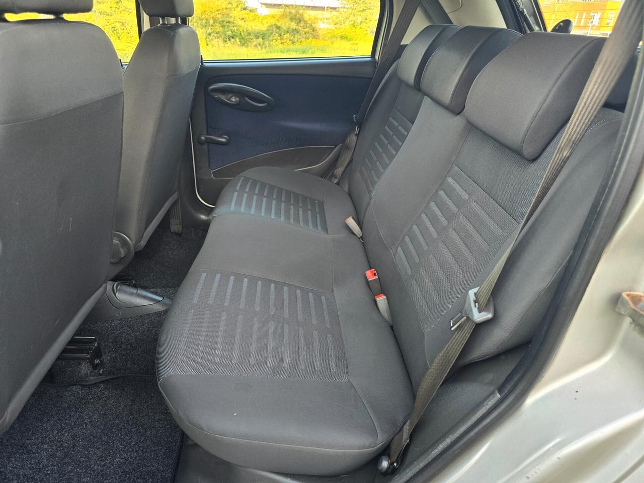 FIAT PUNTO 1.2 BENZINA NEOPATENTATI