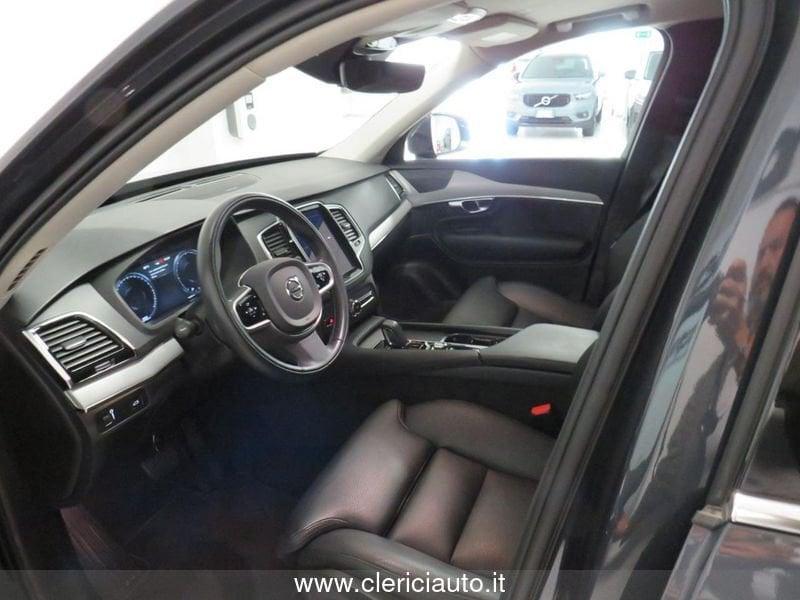 Volvo XC90 B5 (d) AWD Geartronic 7 posti Momentum Pro