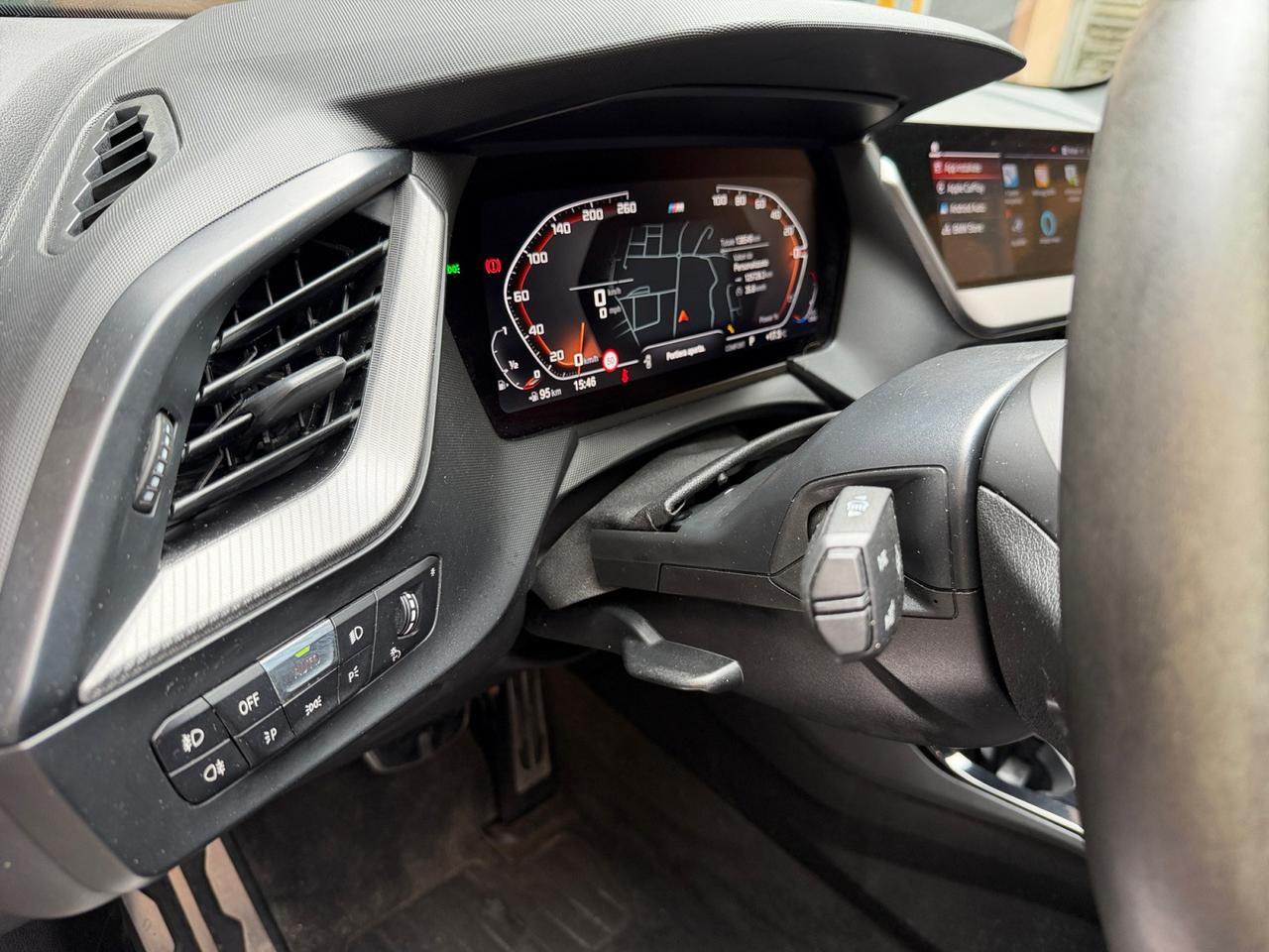 BMW 116 d M-sport -SEDILI A GUSCIO M"