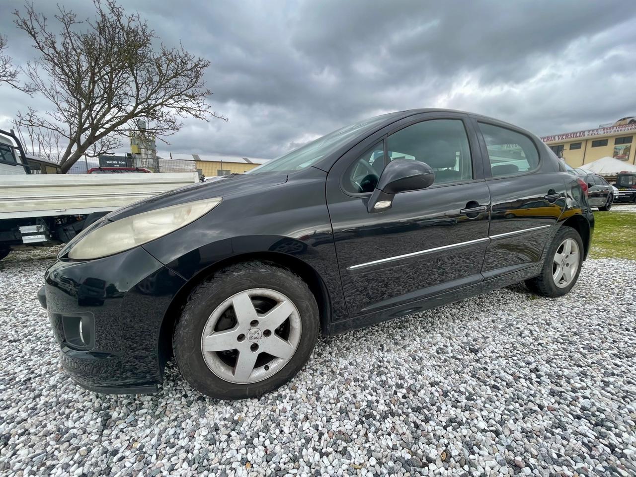 Peugeot 207 1.4 HDi 70CV FAP 5p. XS