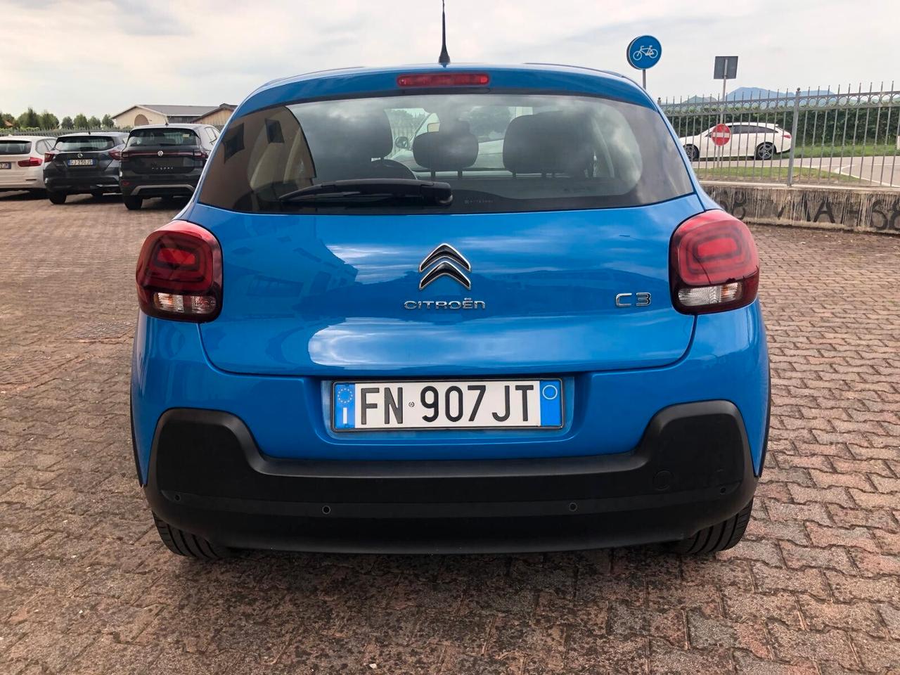 Citroen C3 PureTech Shine 82 cv GPL - NEOPATENTATI