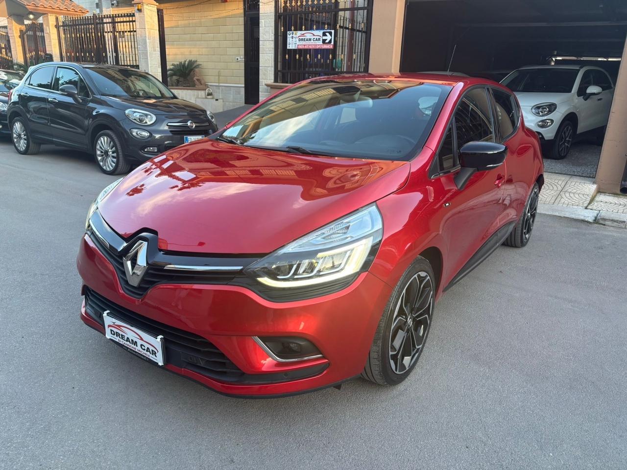 Renault Clio dCi 8V 90 CV 5 porte Moschino Intens