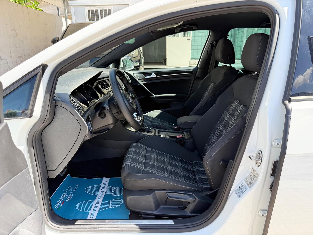 Volkswagen Golf 2.0 GTD DSG - PREZZO PROMO