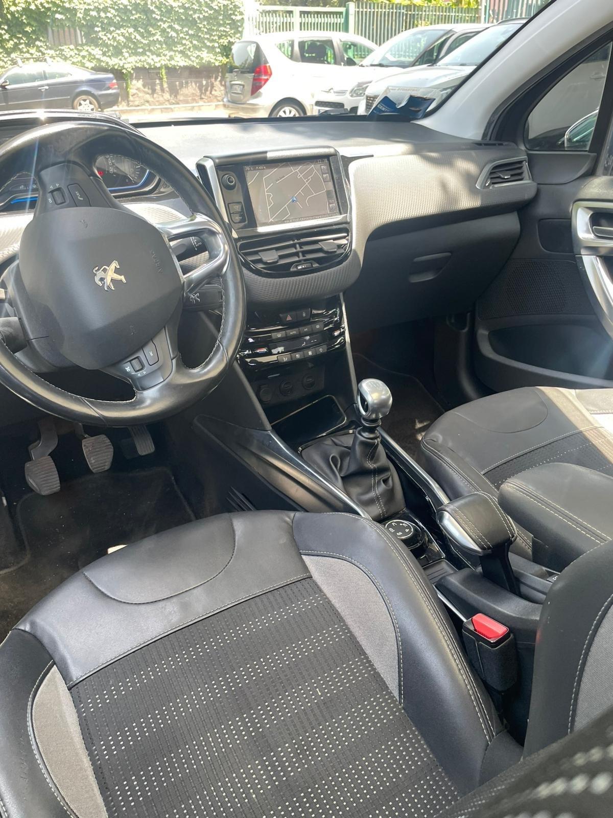 Peugeot 2008 ALLURE