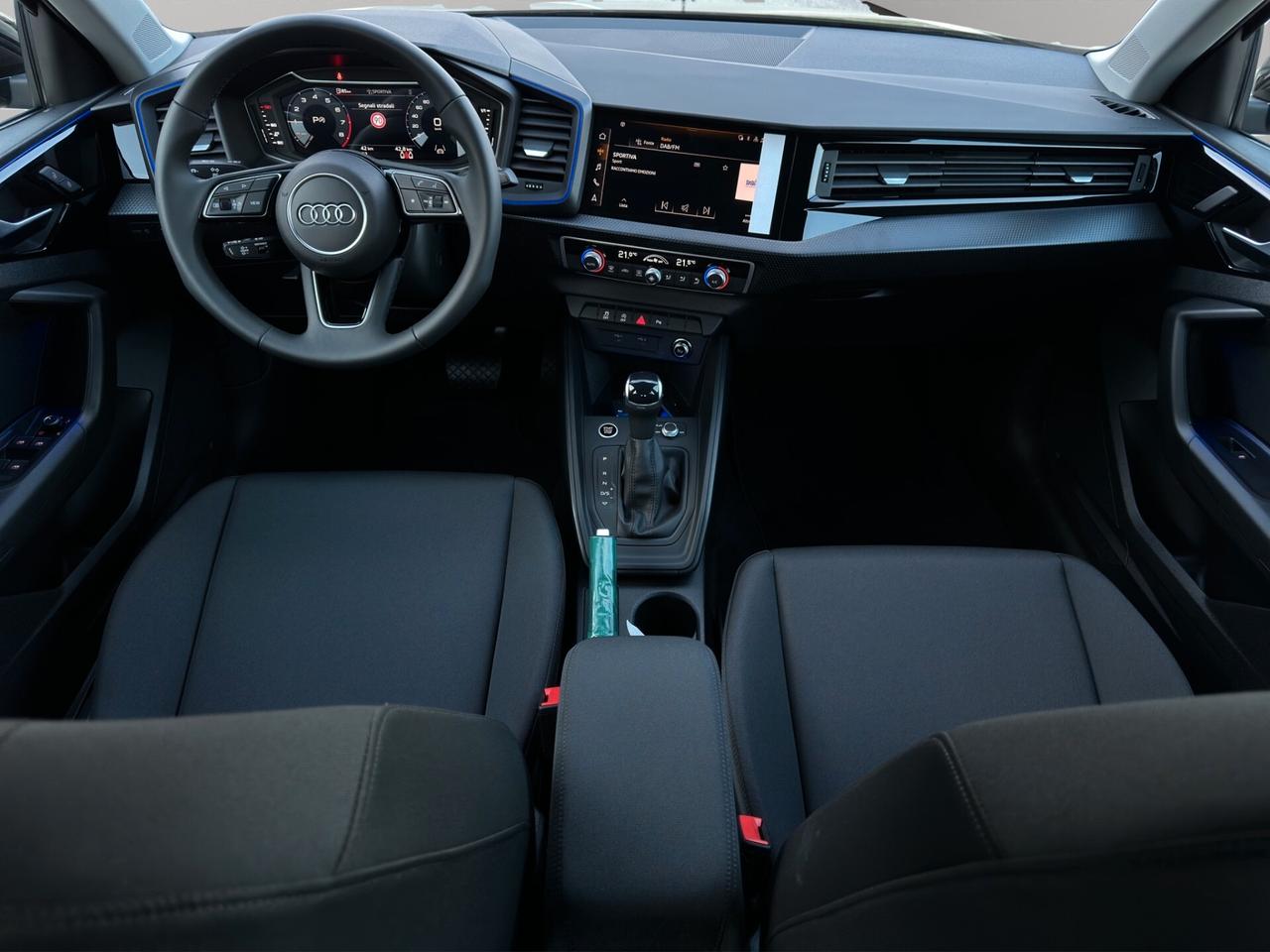 Audi A1 allstreet 30 TFSI S tronic Identity Contrast