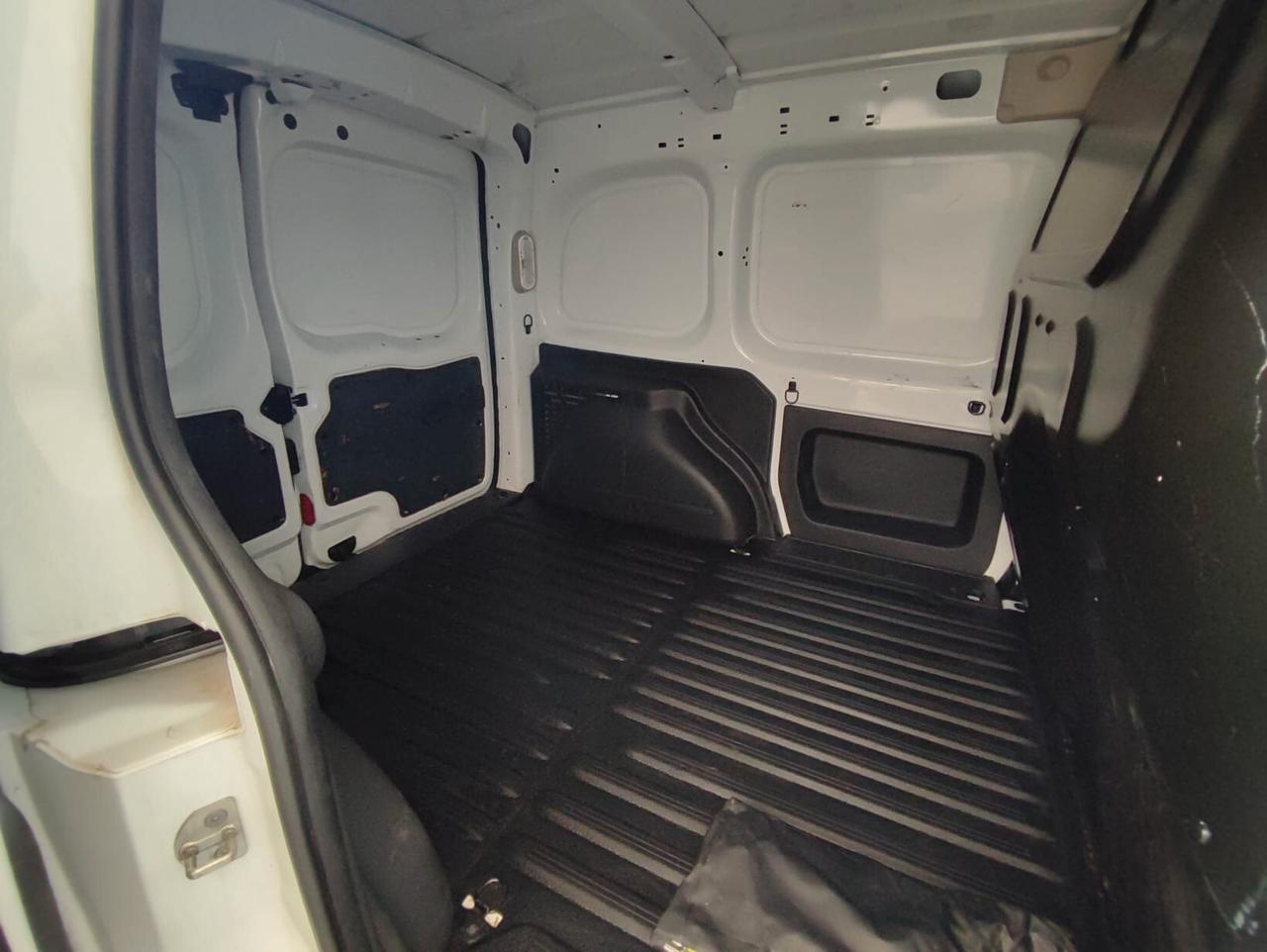 Nissan NV250 1.5 dci 95 cv L1 comfort Van