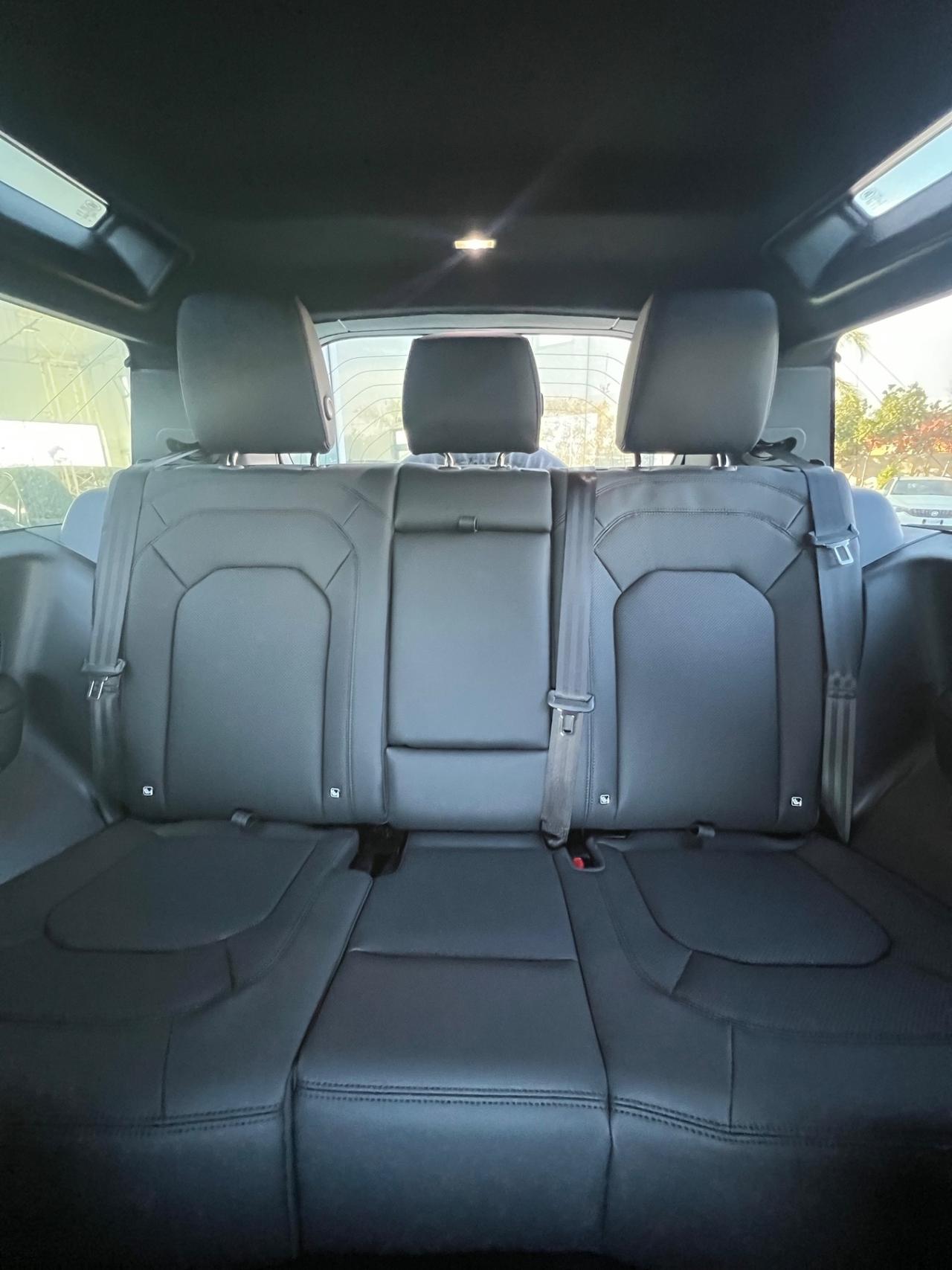 Land Rover Defender 90 3.0D I6 200 CV AWD Auto X-Dynamic SE - possibilità noleggio no scoring