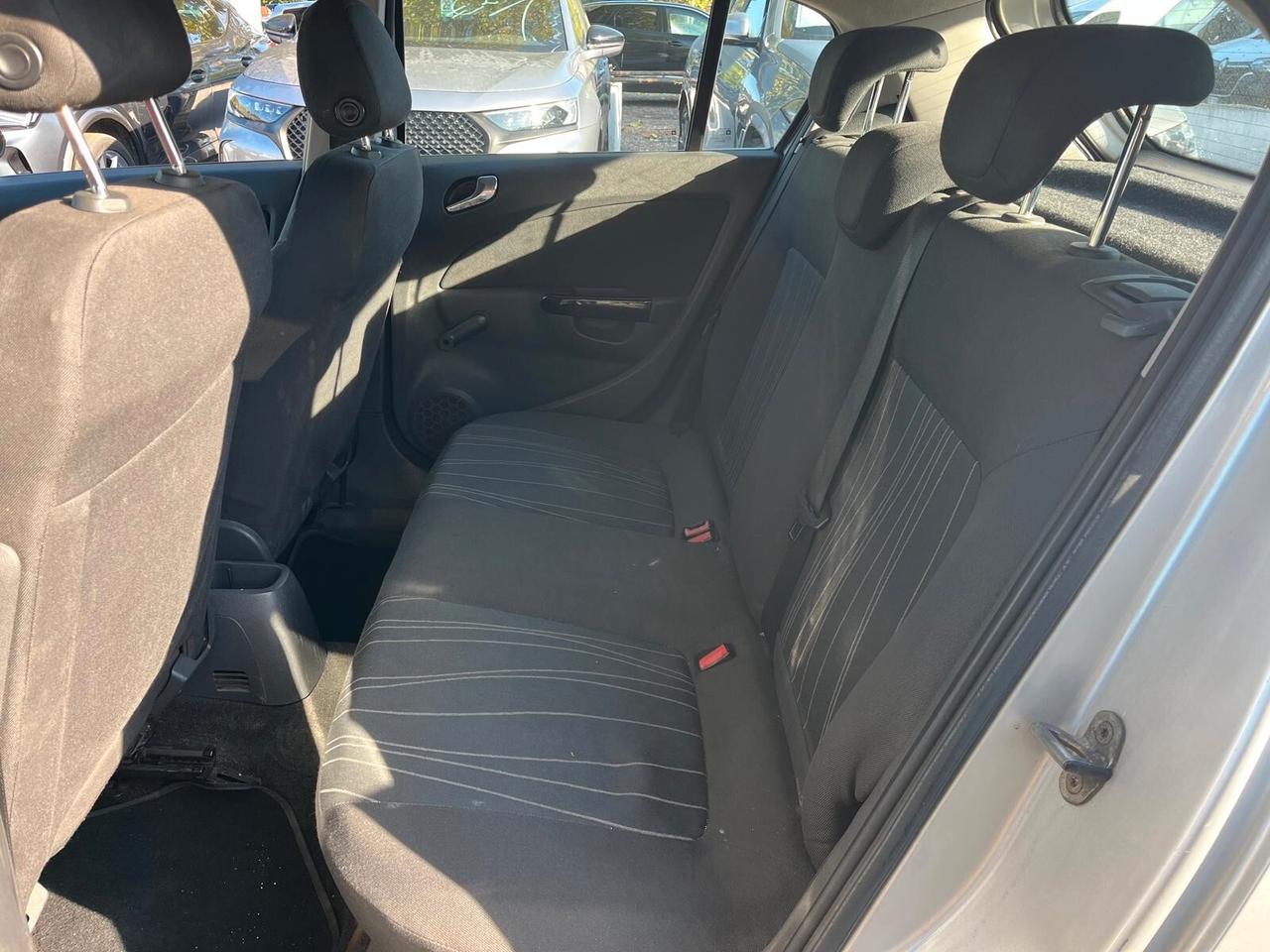 Opel Corsa 1.2 5 porte Enjoy