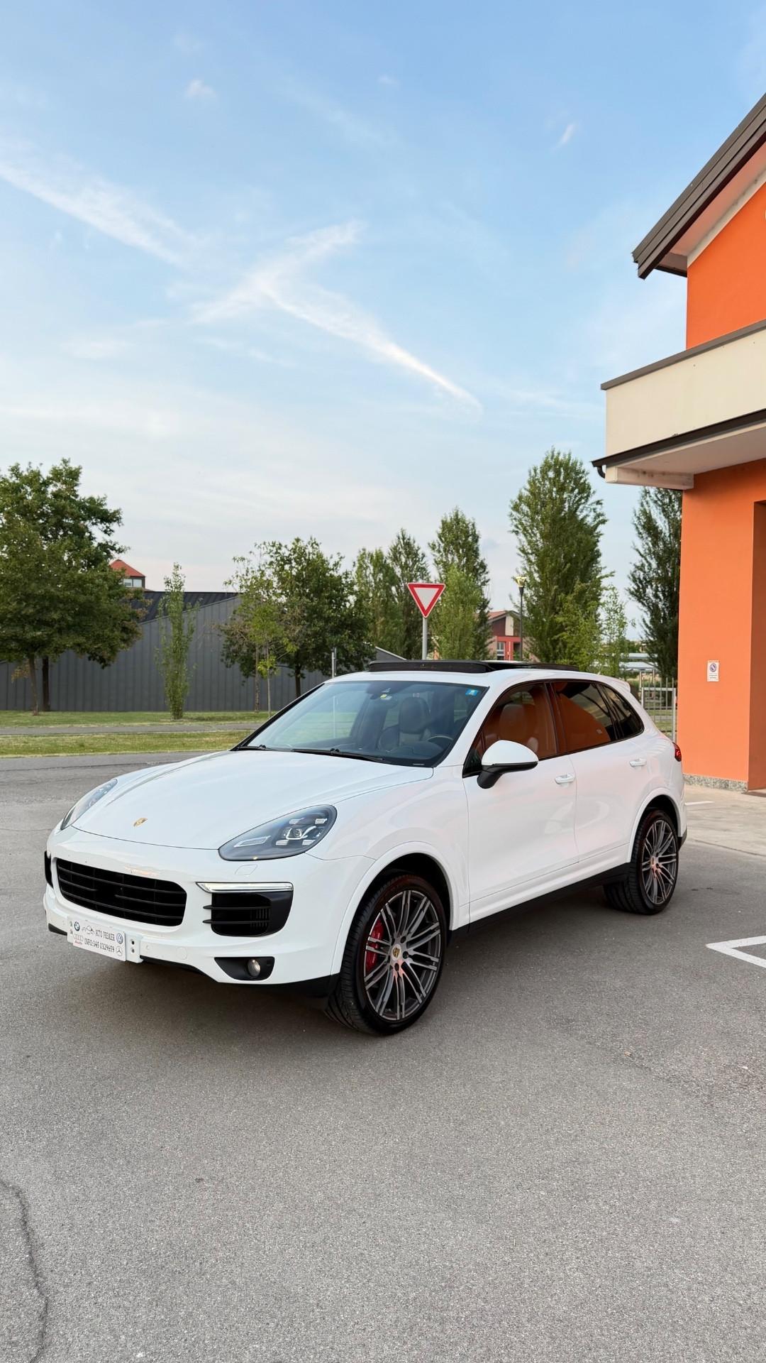 Porsche Cayenne 3.0 Diesel Platinum Edition